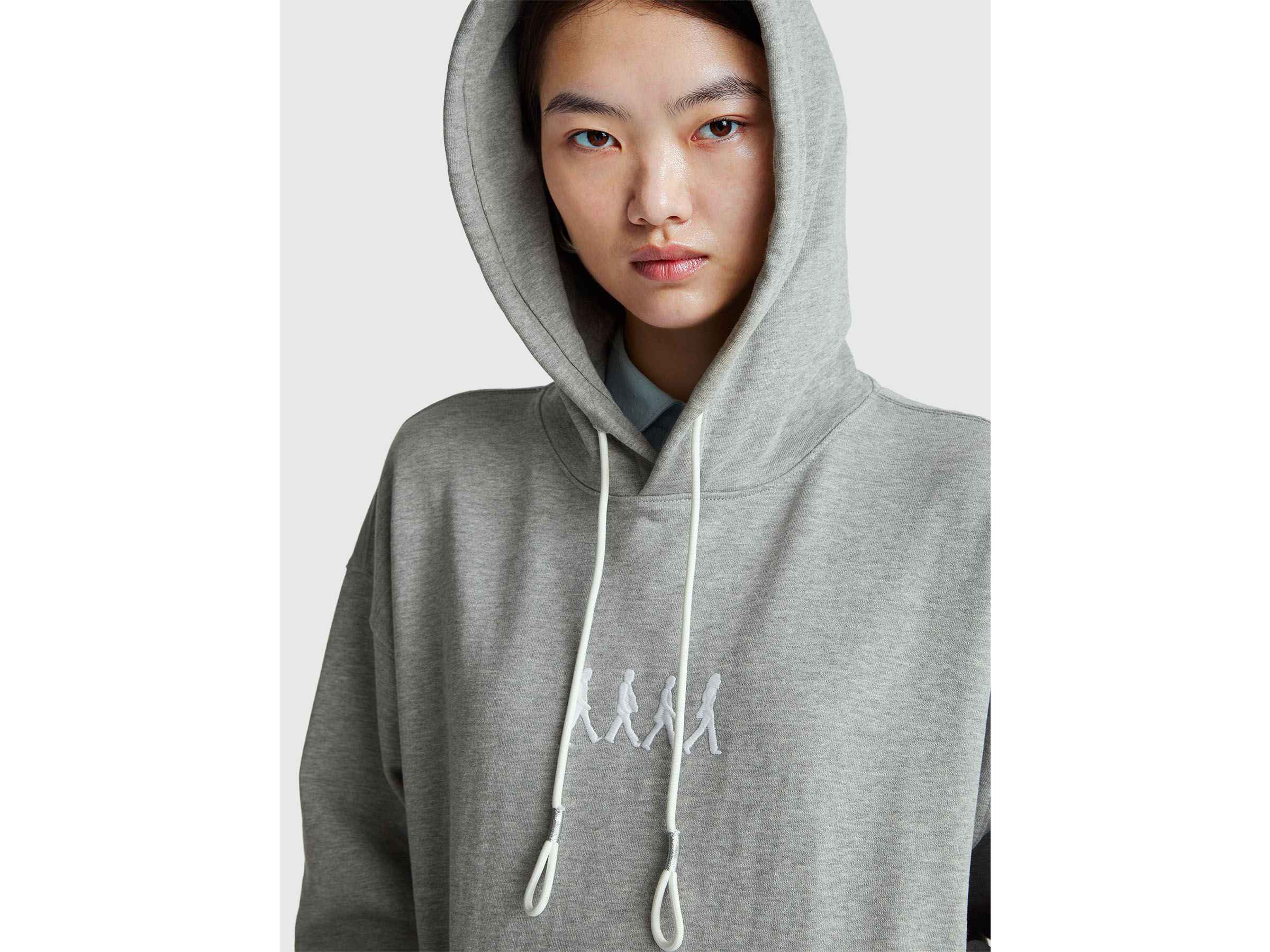 SWEATER W/HOOD image number 4